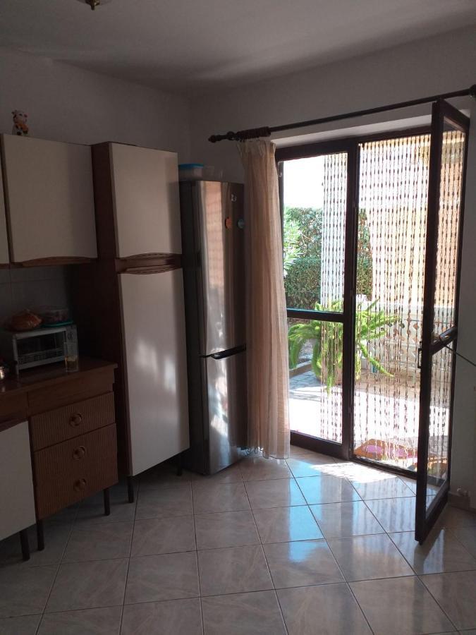 פרמנטורה Villa Kadinela, 200M From Kamenjak, Huge Quiet Garden With Barbecue, 2 New Kitchens מראה חיצוני תמונה