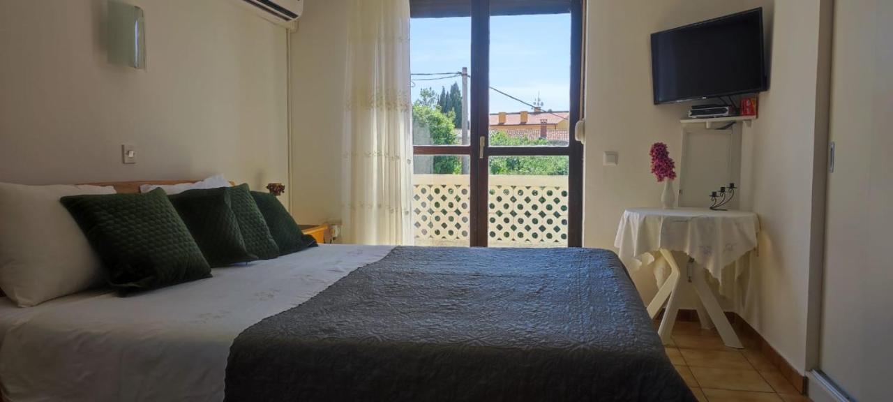פרמנטורה Villa Kadinela, 200M From Kamenjak, Huge Quiet Garden With Barbecue, 2 New Kitchens מראה חיצוני תמונה