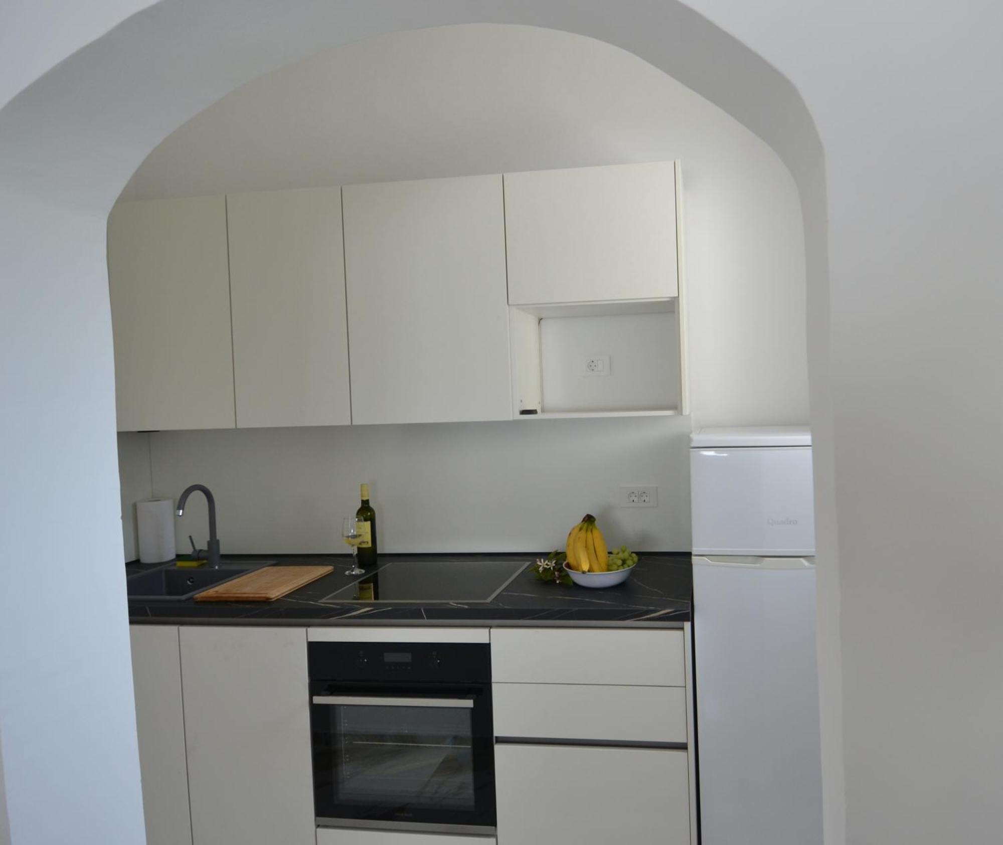 פרמנטורה Villa Kadinela, 200M From Kamenjak, Huge Quiet Garden With Barbecue, 2 New Kitchens מראה חיצוני תמונה